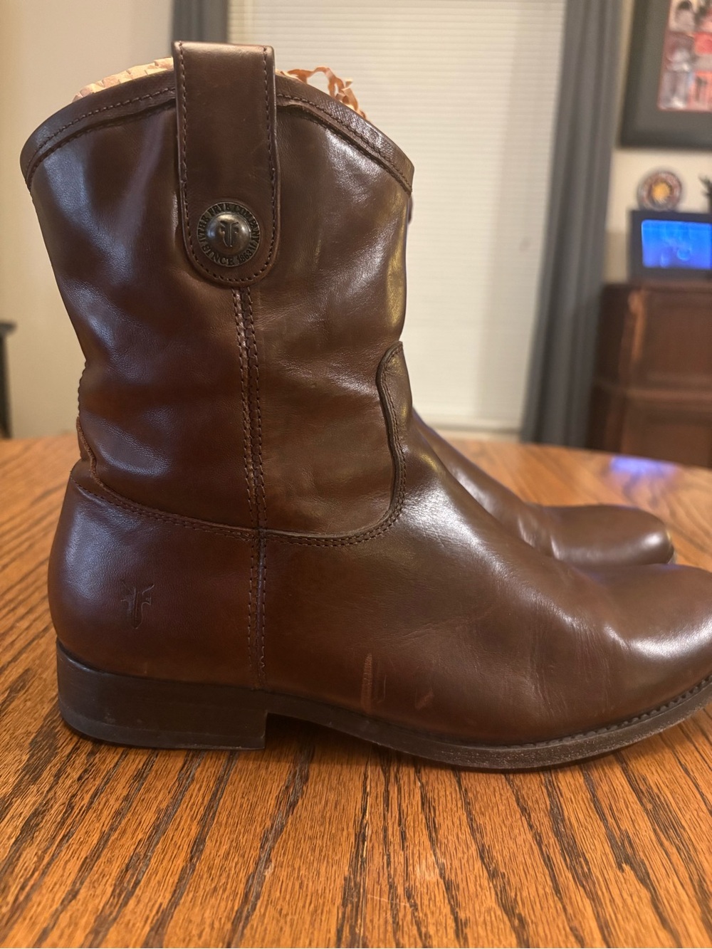 Frye Women's Brown Leather Short Booties